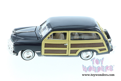 Showcasts Collectibles - Ford  Woody Wagon (1949, 1/24 scale diecast model car, Asstd.) 73260/16D