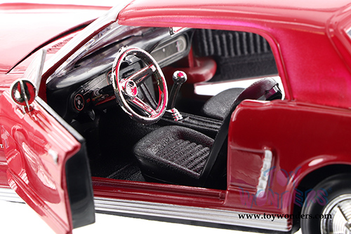 Showcasts Collectibles - Ford Mustang Hardtop (1964 1/2, 1/24 scale diecast model car, Asstd.) 73273/16D