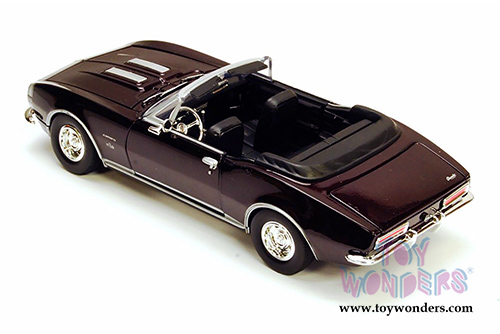 Showcasts Collectibles - Chevy&reg; Camaro&reg; SS Convertible (1967, 1/24 scale diecast model car, Burgundy) 73301AC/BG