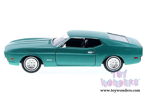 Showcasts Collectibles - Ford Mustang Sportsroof Hardtop (1971, 1/24 scale diecast model car, Green) 73327AC/GN