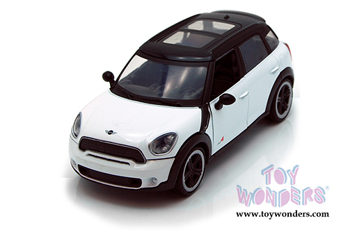 Showcasts Collectibles - Mini Cooper S Countryman Hardtop w/ Sunroof (1/24 scale diecast model car, Asstd.) 73353/16D