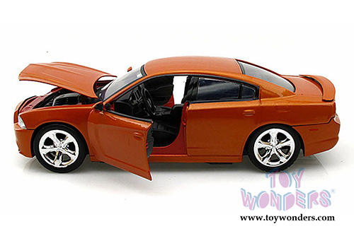 Showcasts Collectibles - Dodge Charger Hard Top (2011, 1/24 scale diecast model car, Copper Orange) 73354OR/6