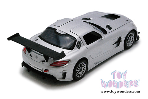 Showcasts Collectibles - Mercedes-Benz SLS AMG GT3 Hardtop (1/24 scale diecast model car, Silver) 73356SV/6