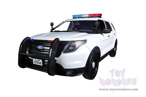 Motormax - Ford PI Utility Interceptor Police Car Plain (2015, 1/18 scale diecast model car, White) 73541