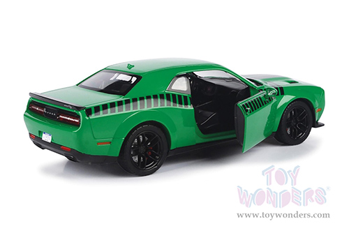 Motormax GT Racing - Dodge Challenger SRT Hellcat Widebody (2018, 1/24 scale diecast model car, Green) 73786GN