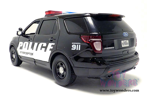 Motormax - Ford Police Interceptor Utility w/ Lights & Sounds (2015, 1/18 scale diecast model car, Black) 73994