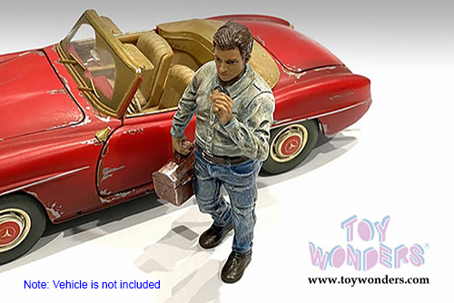 American Diorama Figurine - Auto Mechanic - Chainsmoker Larry (1/24 scale, Green/Blue) 76361