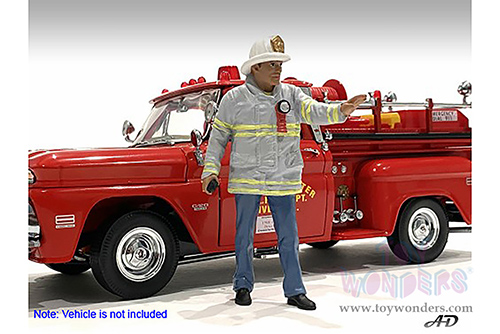 American Diorama Figurine - Firefighters | Fire Captain (1/24 scale, Light Gray/Blue) 76418