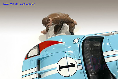 American Diorama Figurine - Race Day 1 Figure IV (1/24 scale, Light Brown) 76386