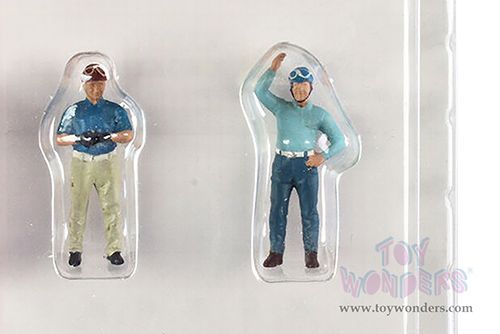 American Diorama Figurine - Racing Legends | The 50s Figure Set (2 pc. set, 1/43 scale diecast metal, Asstd.) 76447