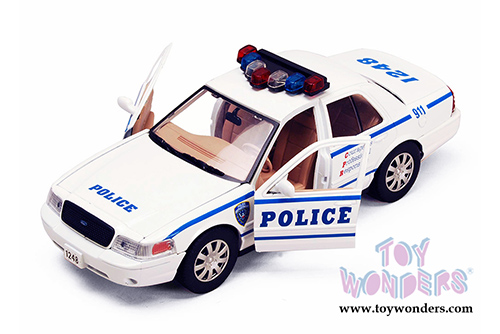 Showcasts Collectibles - Ford Crown Victoria Police Car (2010, 1/24 scale diecast model car, Asstd.) 76482D/2