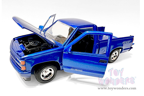 Showcasts® Collectibles - Chevrolet® 454 SS™ Pickup Truck (1992, 1/24 scale diecast model car, Blue) 77203BU MAP: $22.99