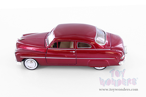 Showcasts® Collectibles - Mercury Coupe Hardtop (1949, 1/24 scale diecast model car, Red) 77225RD MAP: $19.99