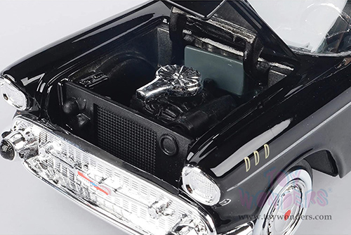 Showcasts® Collectibles - Chevy® Bel Air® Hardtop (1957, 1/24 scale diecast model car, Black) 77228BK MAP: $22.99