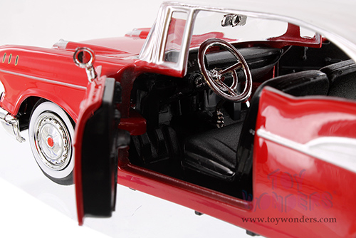 Showcasts® Collectibles - Chevy® Bel Air® Hard Top (1957, 1/24 scale diecast model car, Red) 77228R MAP: $22.99