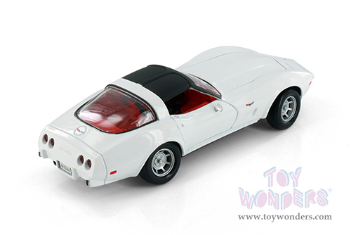 Showcasts® Collectibles - Chevrolet® Corvette® Hardtop (1979, 1/24 scale diecast model car, White) 77244WR MAP: $22.99