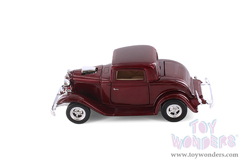Showcasts® Collectibles - Ford Coupe V8 3-Window Coupe (1932, 1/24 scale diecast model car, Asstd.) 77251D MAP: $19.99