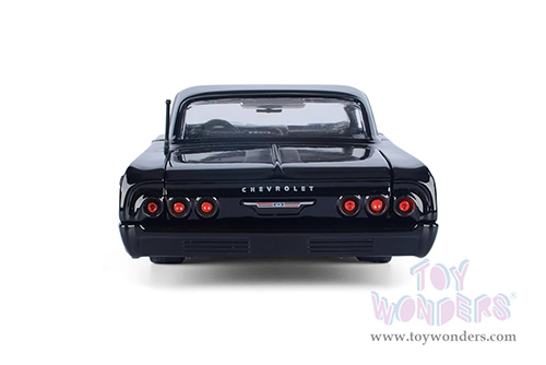 Showcasts® Collectibles - Chevrolet® Impala™ Hardtop (1964, 1/24 scale diecast model car, Black) 77259BK MAP: $22.99