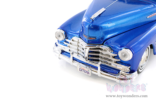 Showcasts® Collectibles - Chevy® Aerosedan Fleetline Hardtop  (1948, 1/24 scale diecast model car, Blue) 77266BU MAP: $22.99
