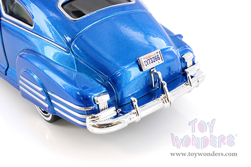Showcasts® Collectibles - Chevy® Aerosedan Fleetline Hardtop  (1948, 1/24 scale diecast model car, Blue) 77266BU MAP: $22.99
