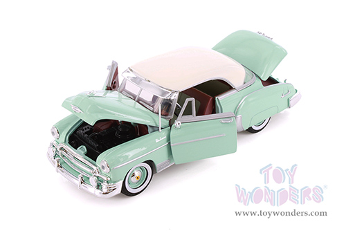 Showcasts®  Collectibles - Chevy® Bel Air® Hardtop (1950, 1/24 scale diecast model car, Asstd.) 77268D MAP: $19.99