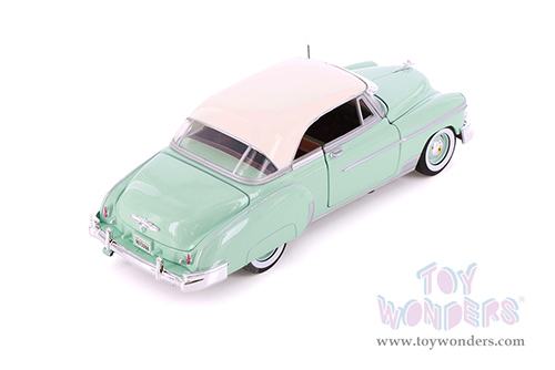 Showcasts®  Collectibles - Chevy® Bel Air® Hardtop (1950, 1/24 scale diecast model car, Asstd.) 77268D MAP: $19.99