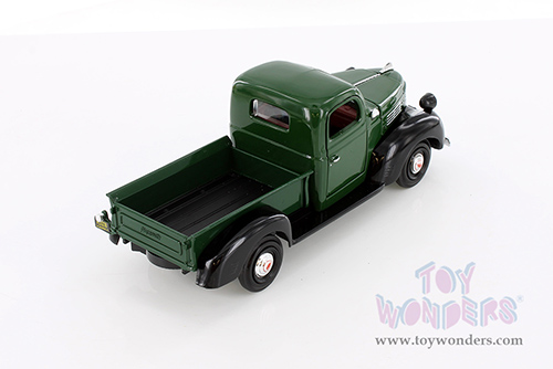 Showcasts® Collectibles - Plymouth Pickup Truck (1941, 1/24 scale diecast model car, Asstd.) 77278D MAP: $19.99