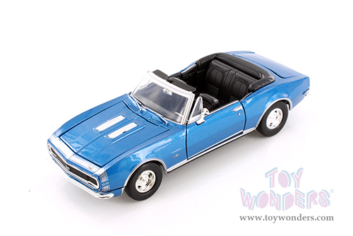 Showcasts® Collectibles - Chevrolet® Camaro® SS Convertible (1967, 1/24 scale diecast model car, Blue) 77301BUD MAP: $19.99