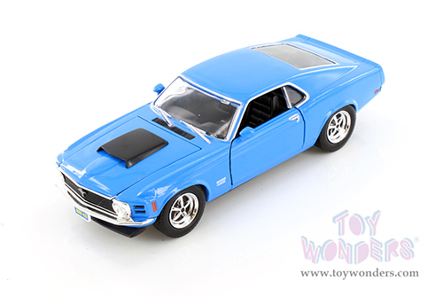 Showcasts® Collectibles - Ford Mustang Boss 429 Hardtop (1970, 1/24 scale diecast model car, Asstd.) 77303D MAP: $19.99