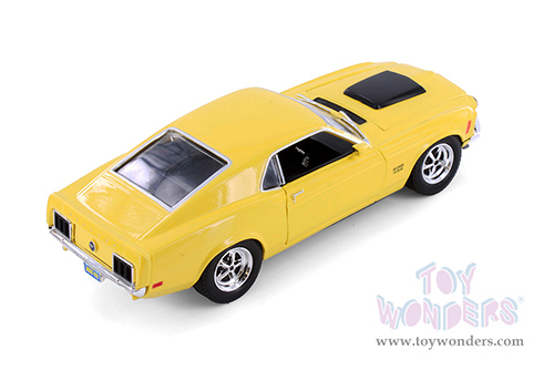 Showcasts® Collectibles - Ford Mustang Boss 429 Hardtop (1970, 1/24 scale diecast model car, Yellow) 77303YL MAP: $22.99