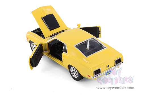 Showcasts® Collectibles - Ford Mustang Boss 429 Hardtop (1970, 1/24 scale diecast model car, Yellow) 77303YL MAP: $22.99