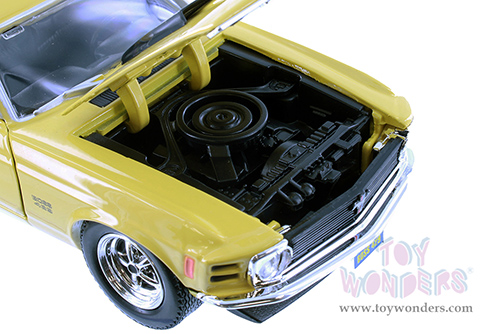 Showcasts® Collectibles - Ford Mustang Boss 429 Hardtop (1970, 1/24 scale diecast model car, Yellow) 77303YL MAP: $22.99