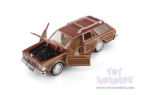 Showcasts® Collectibles - Chrysler LeBaron Town & Country Wagon (1979, 1/24 scale diecast model car, Asstd.) 77331D MAP: $19.99