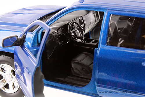 Showcasts® Collectibles - Chevy® Silverado™ 1500 LT Z71 Crew Cab Truck (2017, 1/27 scale diecast model car, Asstd.) 77348D MAP: $19.99