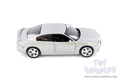 Showcasts® Collectibles - Dodge Charger R/T Hardtop (2011, 1/24 scale diecast model car, Asstd.) 77354D MAP: $16.99