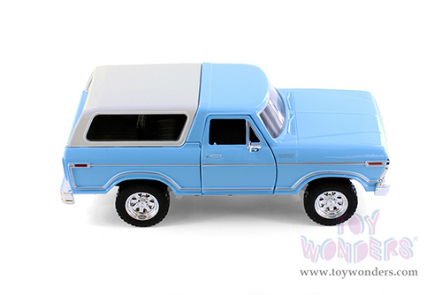 Showcasts® Collectibles - Ford Bronco (1978, 1/24 scale diecast model car, Asstd.) 77373D MAP: $19.99
