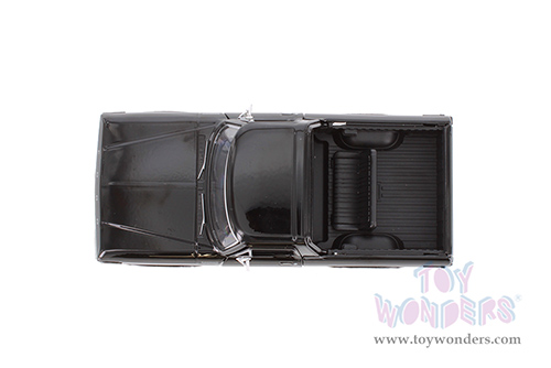 Showcasts® Collectibles - Ford Bronco (open top) (1978, 1/24 scale diecast model car, Asstd.) 77374D MAP: $19.99