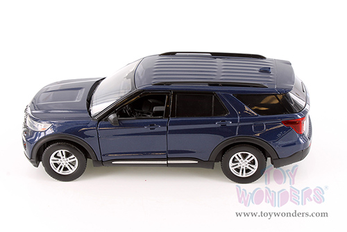 Showcasts®  Collectibles - Ford Explorer XLT (2022, 1/24 scale diecast model car, Asstd.) 77378D MAP: $19.99