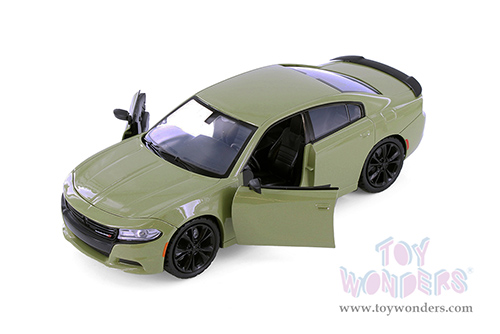 Showcasts® Collectibles - Dodge Charger SXT Hardtop (2023, 1/24 scale diecast model car, Asstd.) 77387DB MAP: $19.99
