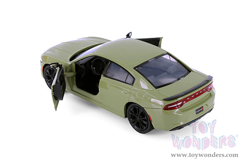 Showcasts® Collectibles - Dodge Charger SXT Hardtop (2023, 1/24 scale diecast model car, Asstd.) 77387DB MAP: $19.99