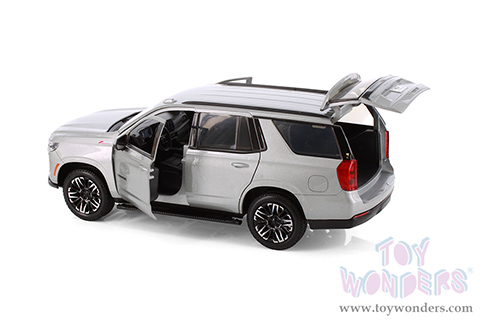 Showcasts® Collectibles - Chevrolet® Tahoe Z71 (2025, 1/24 scale diecast model car, Asstd.) 77392D MAP: $19.99