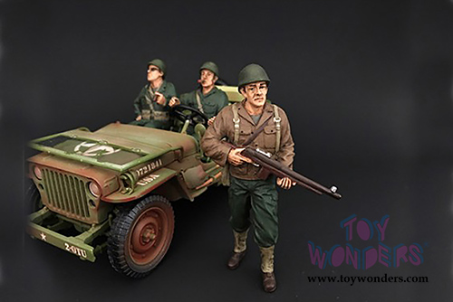 American Diorama Figurine - WWII US ARMY Soldier II (1/18 scale, Brown with Green) 77411