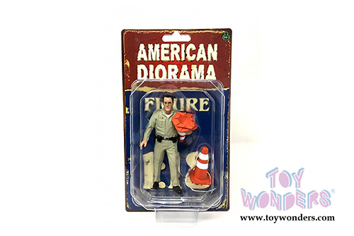 American Diorama Figurine - Highway Patrol | Collecting Traffic Cones (1/18 scale, Beige) 77464