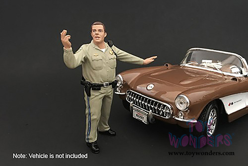 American Diorama Figurine - Highway Patrol | Directing Traffic (1/18 scale, Beige) 77465