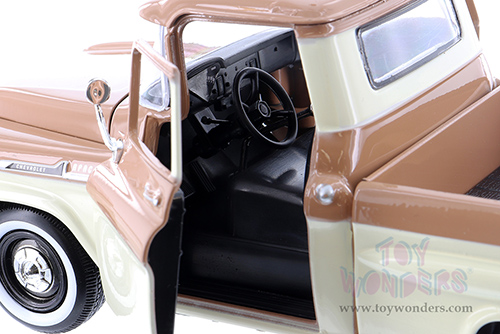 Showcasts Collectibles - Chevy&reg; Apache Fleetside Pickup Truck (1958, 1/24 scale diecast model car, Brown/Beige) 79311AC/BB