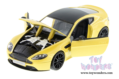 Showcasts Collectibles - Aston Martin V12 Vantage S Coupe Hardtop (1/24 scale diecast model car, Yellow) 79322YL/6