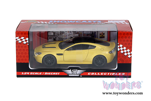 Showcasts Collectibles - Aston Martin V12 Vantage S Coupe Hardtop (1/24 scale diecast model car, Yellow) 79322YL/6