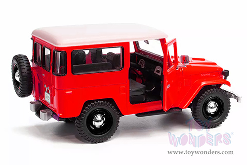 Motormax Platinum Collection - Toyota FJ40 (1/24 scale diecast model car, Red) 79323PTMR