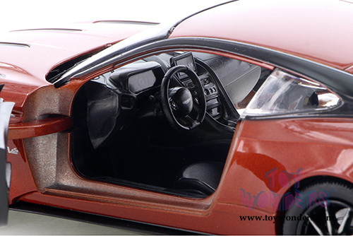 Showcasts Collectibles - Aston Martin DB11 Hard Top (1/24 scale diecast model car, Asstd.) 79345/16D