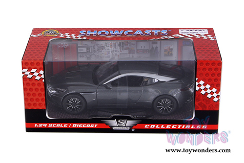 Showcasts Collectibles - Aston Martin DB11 Hard Top (1/24 scale diecast model car, Silver) 79345SV